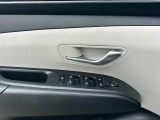 Hyundai TUCSON 2024 SE 4p SUV