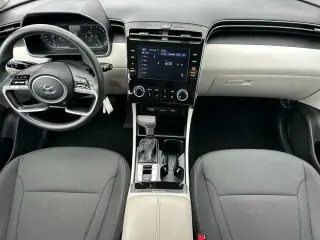 Hyundai TUCSON 2024 SE 4p SUV