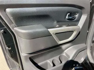 Nissan Titan 2019 4x4 S 4dr Crew Cab