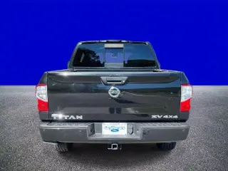 Nissan Titan 2019 4x4 S 4dr Crew Cab