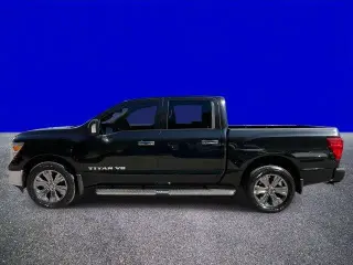 Nissan Titan 2019 4x4 S 4dr Crew Cab