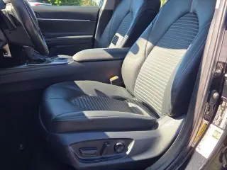 Toyota Camry 2024 SE 4p Sedano