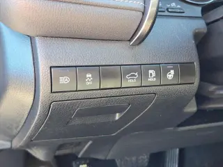 Toyota Camry 2024 SE 4p Sedano