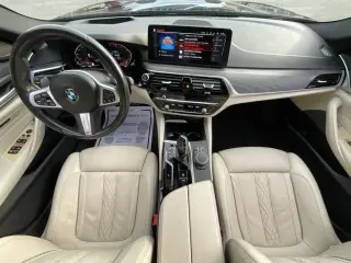 Serie 5 BMW 2022 530i 4p Sedán