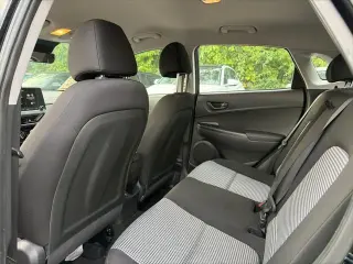 Hyundai KONA 2023 AWD SE 4dr Crossover