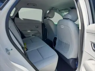 Hyundai KONA 2026 SEL Premium 4p SUV
