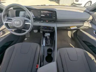 Hyundai ELANTRA 2026 SEL Sport 4dr Sedan