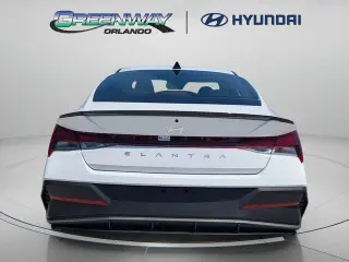 Hyundai ELANTRA 2026 SEL Sport 4dr Sedan