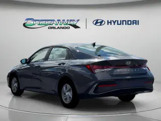 Hyundai ELANTRA 2026 SE 4dr Sedán