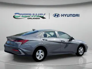 Hyundai ELANTRA 2026 SE 4dr Sedán