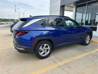 Hyundai TUCSON 2024 SEL SUV de 4 puertas