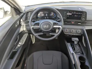 Hyundai ELANTRA 2026 SE 4dr Sedan