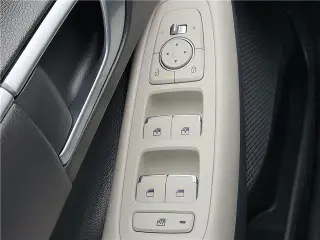 Hyundai SONATA 2025 SEL Sedán de 4 puertas