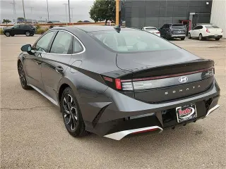 Hyundai SONATA 2025 SEL Sedán de 4 puertas