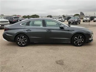 Hyundai SONATA 2025 SEL Sedán de 4 puertas