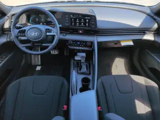 Hyundai ELANTRA 2026 SEL Sport Sedán 4 puertas