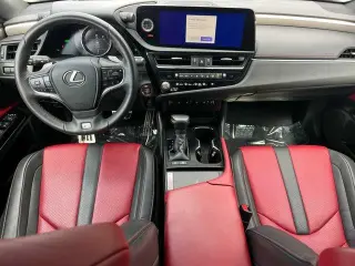 Lexus ES 300h 2024 F SPORT Design 4dr Sedan