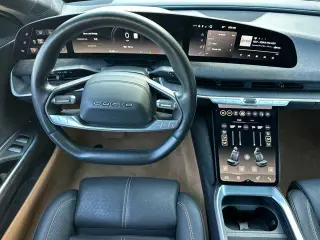 Lucid Air 2023 AWD Grand Touring 4dr Sedán