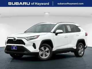 Toyota RAV4 Hybrid 2022 AWD XLE 4dr SUV