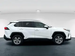 Toyota RAV4 Hybrid 2022 AWD XLE 4dr SUV