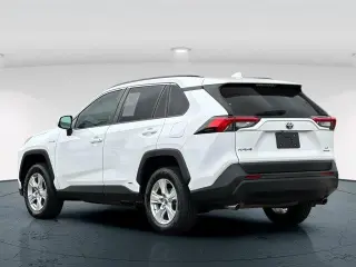Toyota RAV4 Hybrid 2021 AWD LE 4p SUV