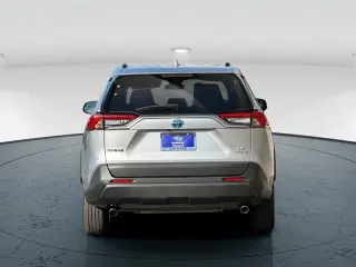 Toyota RAV4 Hybrid 2023 AWD LE 4p SUV