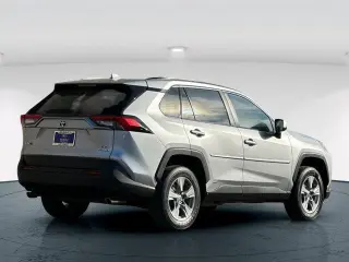 Toyota RAV4 Hybrid 2023 AWD LE 4p SUV