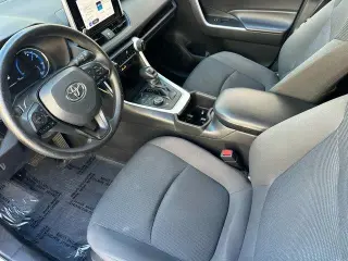 Toyota RAV4 Hybrid 2023 AWD LE 4p SUV