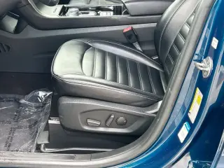 Ford Edge 2020 SEL 4dr Crossover
