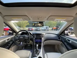 INFINITI Q50 2017 Rojo Sport 400 4p Sedan