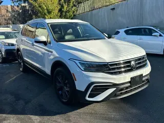 Volkswagen Tiguan 2024 AWD Wolfsburg Edición 4Motion 4p SUV