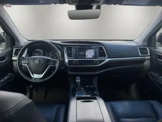 Toyota Highlander 2019 AWD Limited 4dr SUV