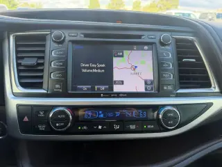 Toyota Highlander 2019 AWD Limited 4dr SUV