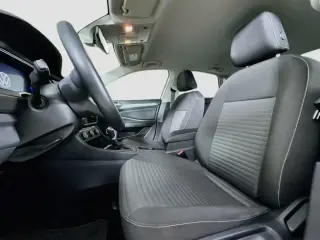 Volkswagen Jetta 2023 S 4dr Sedan 8A