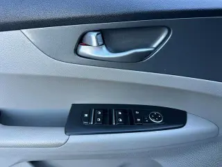 Kia Forte 2020 FE 4p Sedan 6M