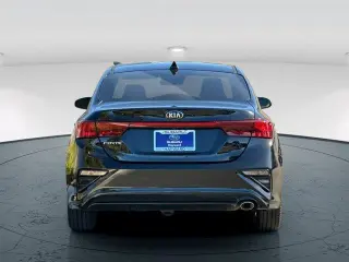 Kia Forte 2020 FE 4p Sedan 6M