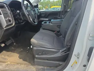 Chevrolet Silverado 1500 2017 4x2 LT 4 puertas Cabina de tripulación 1.8 m SB