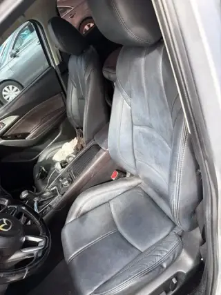 Mazda Mazda3 2018 Touring 4dr Sedán 6M