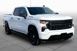 Chevrolet Silverado 1500 2022 4x2 Custom 4dr Crew Cab 5.8 ft. CB