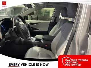Toyota RAV4 Híbrido 2025 AWD XLE Premium 4puertas SUV