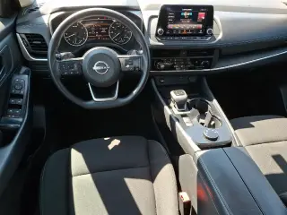Nissan Rogue 2024 AWD S, crossover de 4 puertas