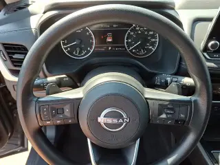 Nissan Rogue 2024 AWD S, crossover de 4 puertas