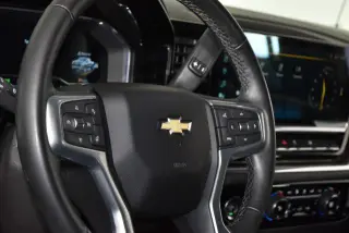 Chevrolet Silverado 1500 2024 4x4 LT 4p Cab Camioneta 5.8 ft. AB con 2FL