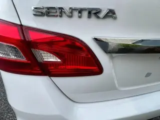 2017 Nissan Sentra S CVT