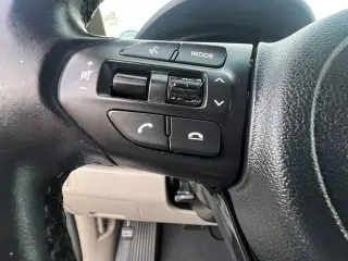 2019 Kia Sedona EX FWD