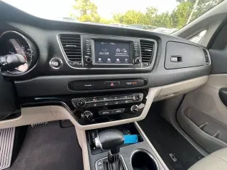 2019 Kia Sedona EX FWD