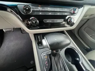 2019 Kia Sedona EX FWD