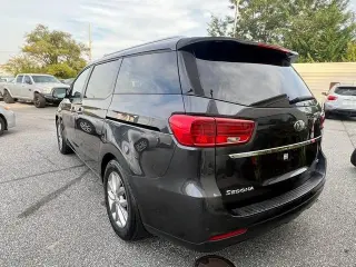 2019 Kia Sedona EX FWD