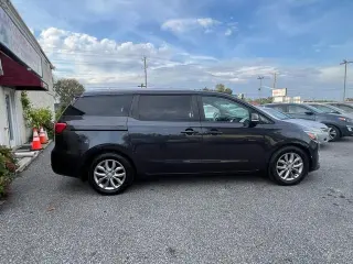 2019 Kia Sedona EX FWD