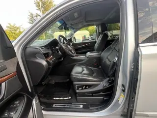 2019 Cadillac Escalade 4WD 4dr Luxury